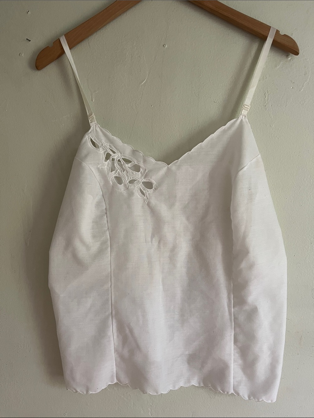 1980’s vintage White Lace-Accent Camisole Top